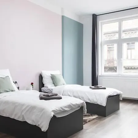 Apartment And Cozy K67