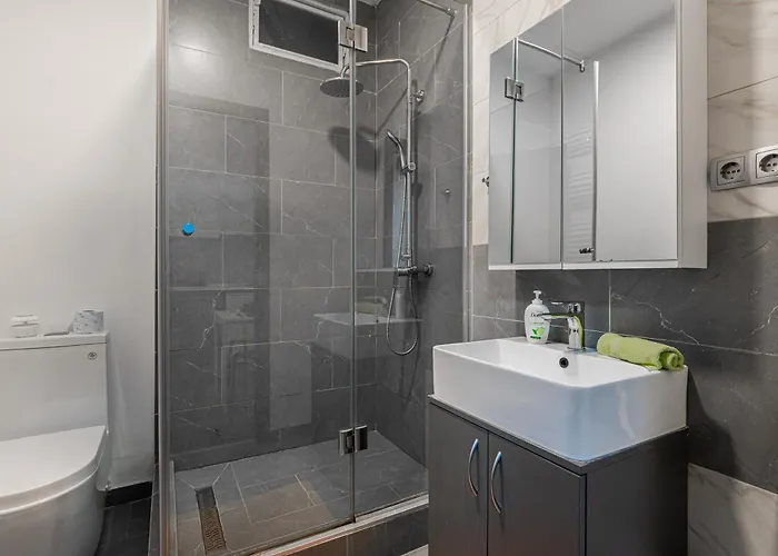 And Cozy K67 Budapest